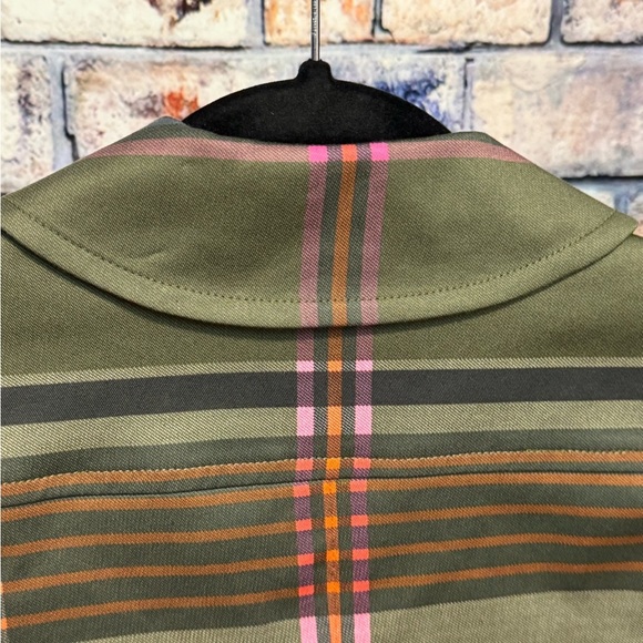 Never worn Akris Plaid Jacket Size 4 - Picture 5 of 9